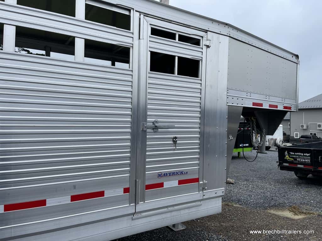 EBY ALUMINUM CATTEL HORSE LIVE STOCK FARM TRAILER