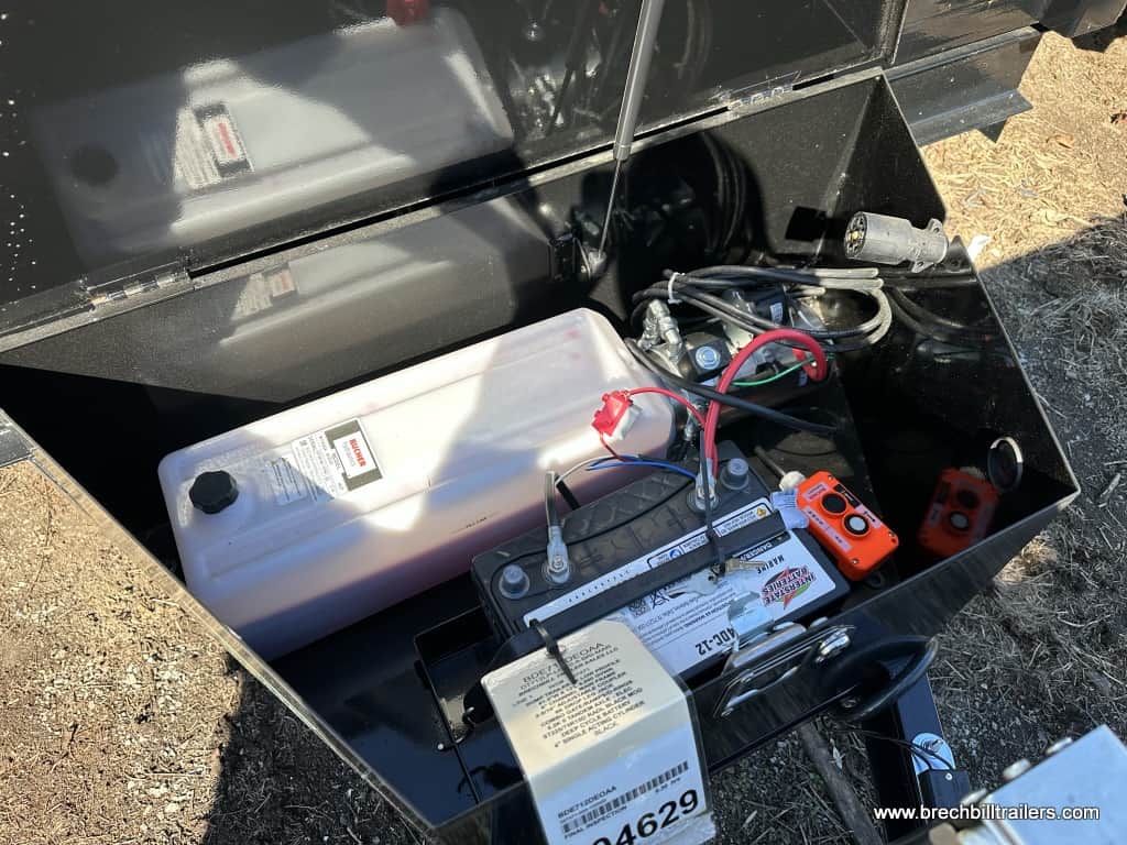 Battery and hydraulic motor location
