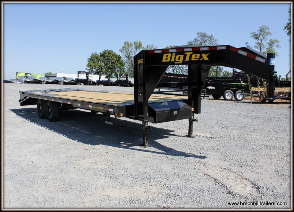 Big Tex 16K Gooseneck Trailer 25ft, 50/50 Mega Ramps, Black