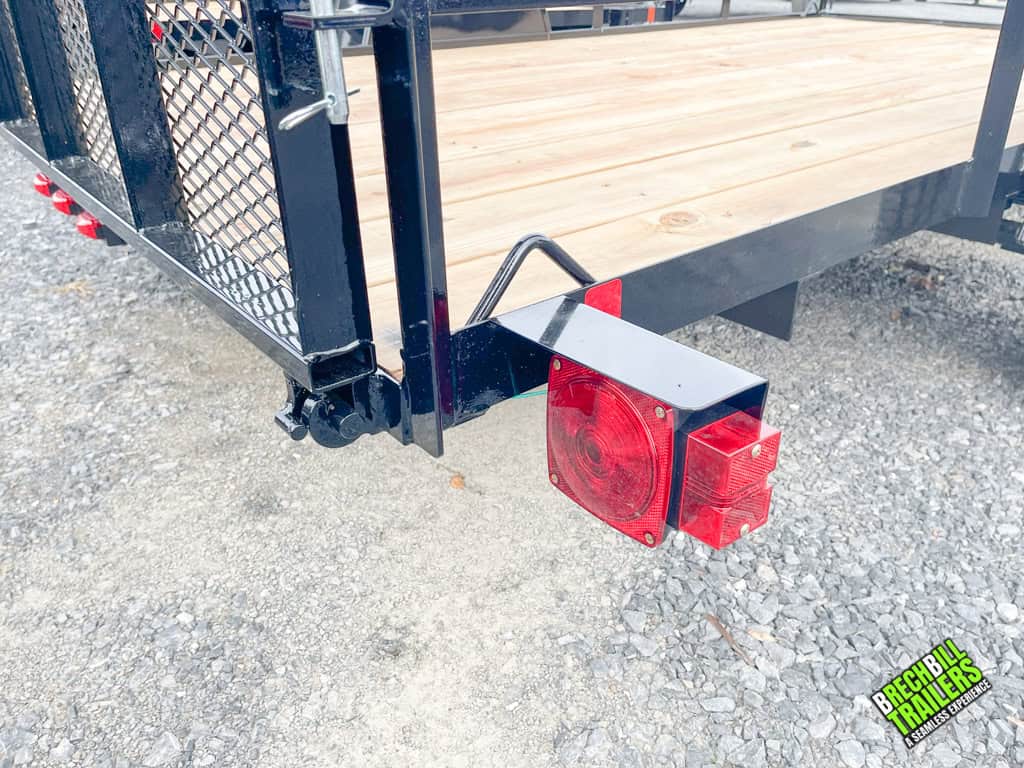 Close up view of the trailer's brake light.