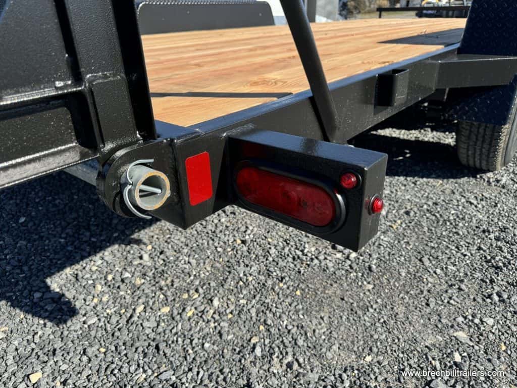 Brake light on a Bwise 10K Low Pro Equipment Trailer
