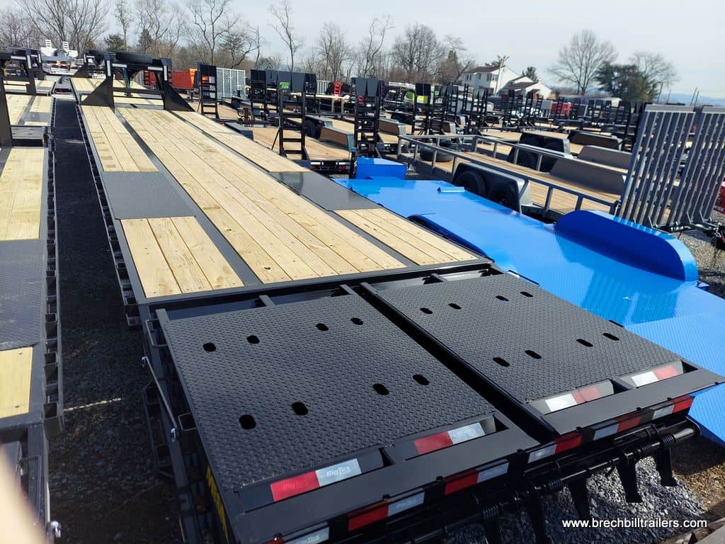 Big Tex Tandem Dual Wheel Gooseneck Trailer 8.5'x35'+5'x24K (22GN-35+5MR)