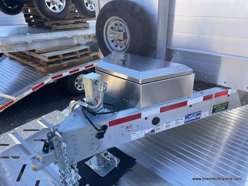 LARGE HEAVY DUTY ALL ALUMINUM DUMP TRAILER WITH HIGH SIDES AND ALUMINUM WHEELS
