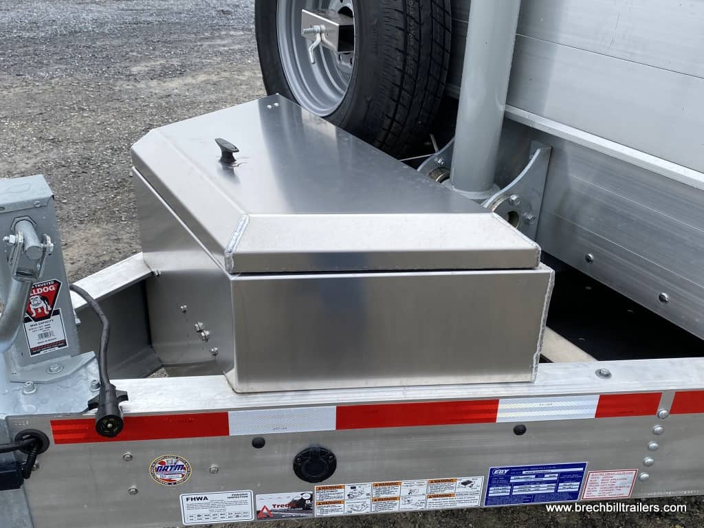 LARGE HEAVY DUTY ALL ALUMINUM DUMP TRAILER WITH HIGH SIDES AND ALUMINUM WHEELS