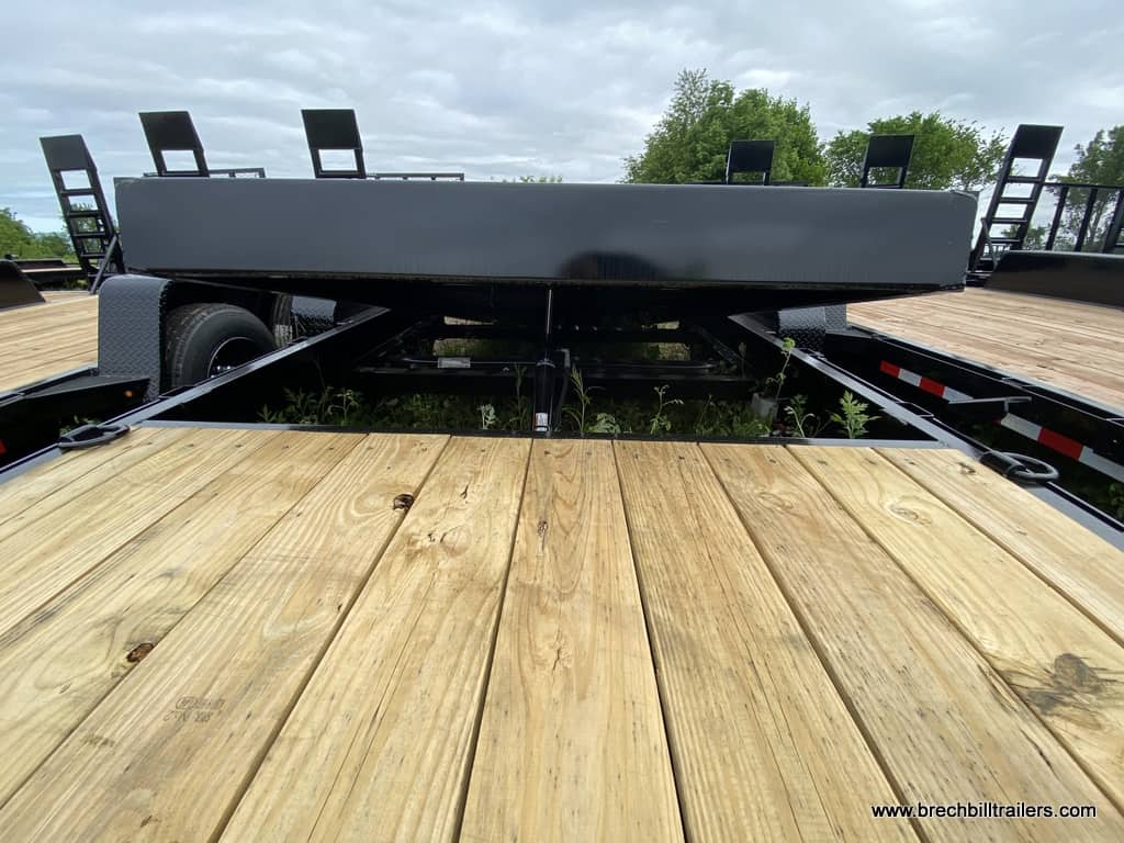 Big Tex Super Duty Tilt Deck Equipment Trailer 80”x16’+6’ (16TL-22) hydraulic cylinder