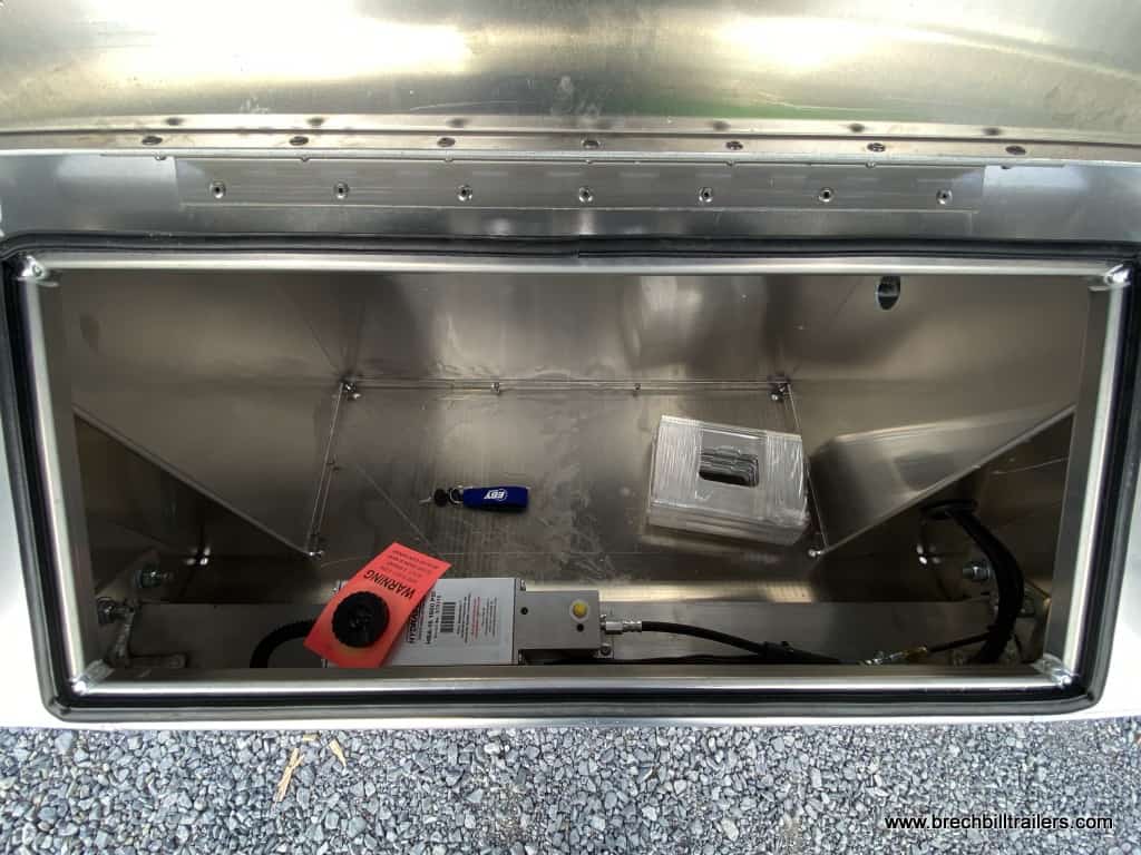 Inside the toolbox with hydraulic controls