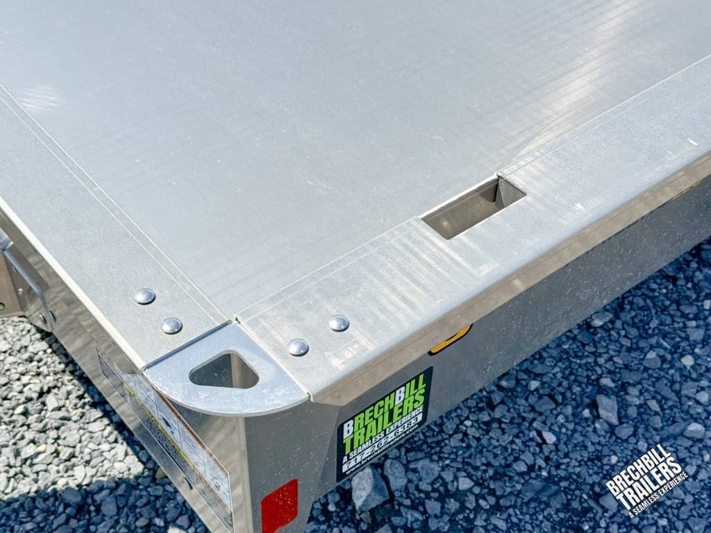 CLose up of the aluminum deck