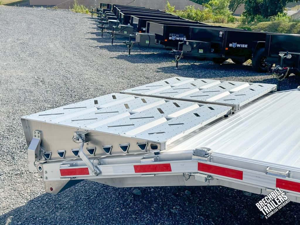 50 50 ramps on the EBY trailer.
