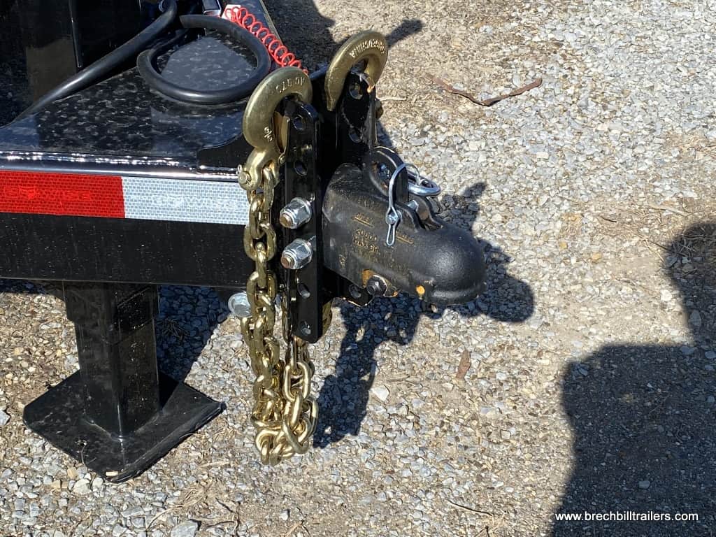 Trailer coupler