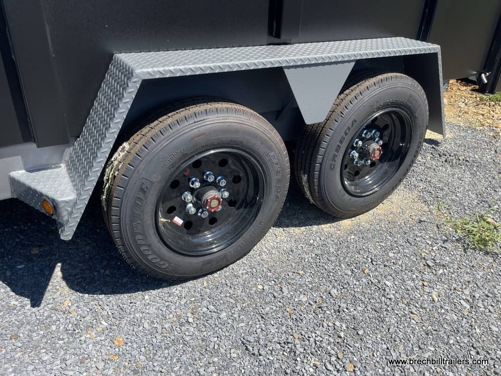 Black wheels on the Bwise Dump Trailer 7’x16’x19.2K (DLPG16-19-H)