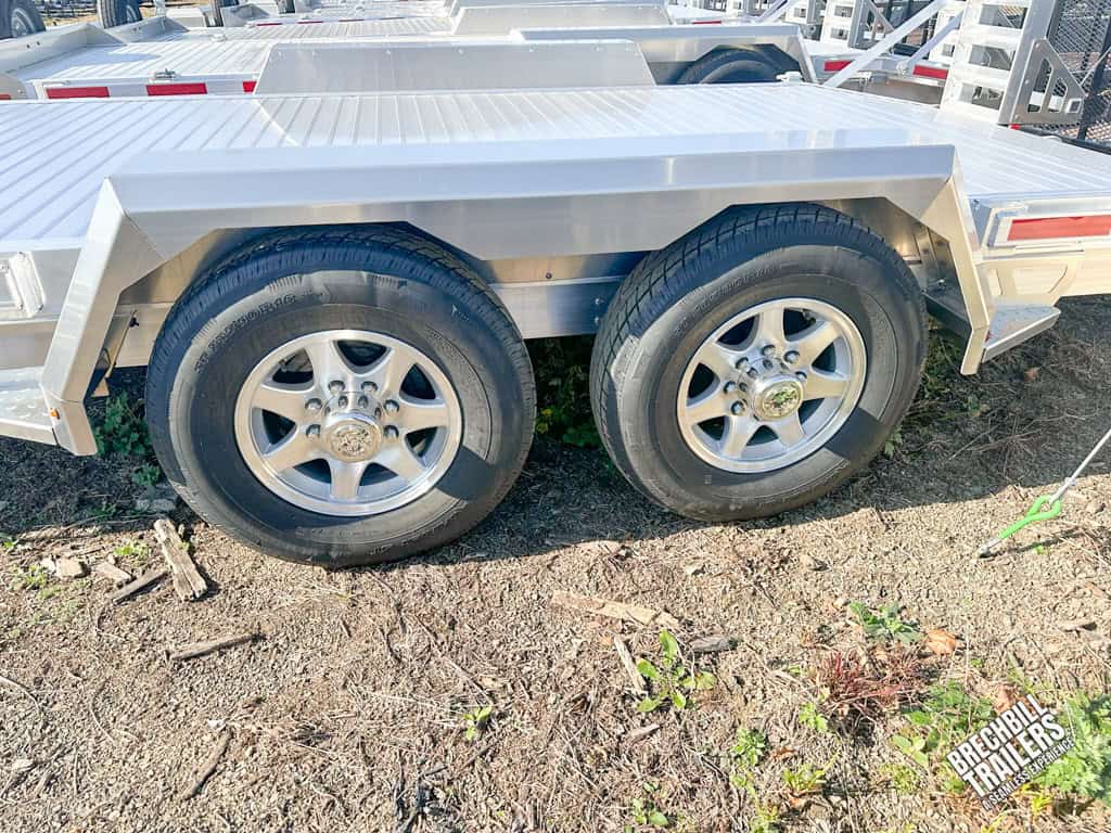 Dual axles on the EBY trailer