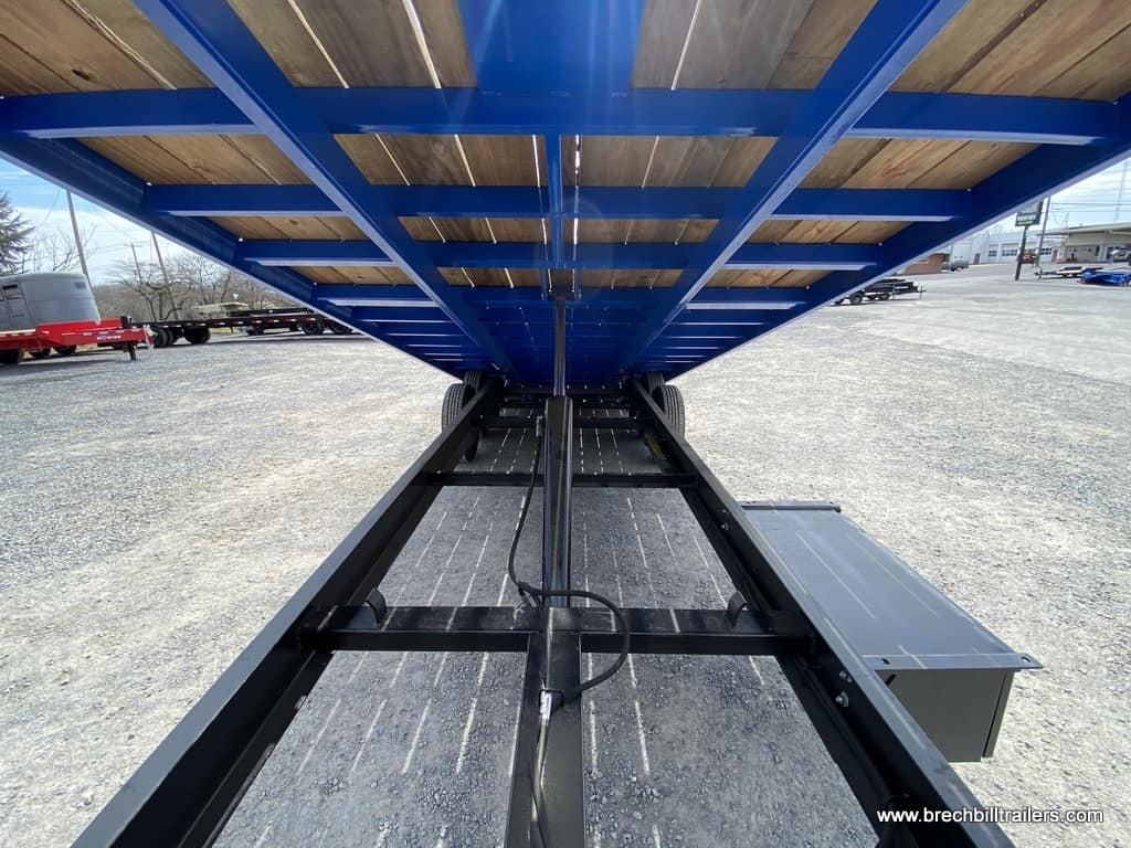 Hydraulic cylinder on the Bwise Hydraulic Tilt-Deck Trailer