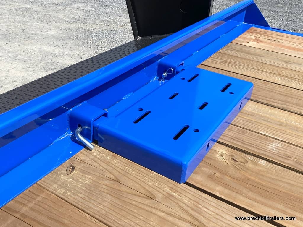 Area to mount a winch on the trailer