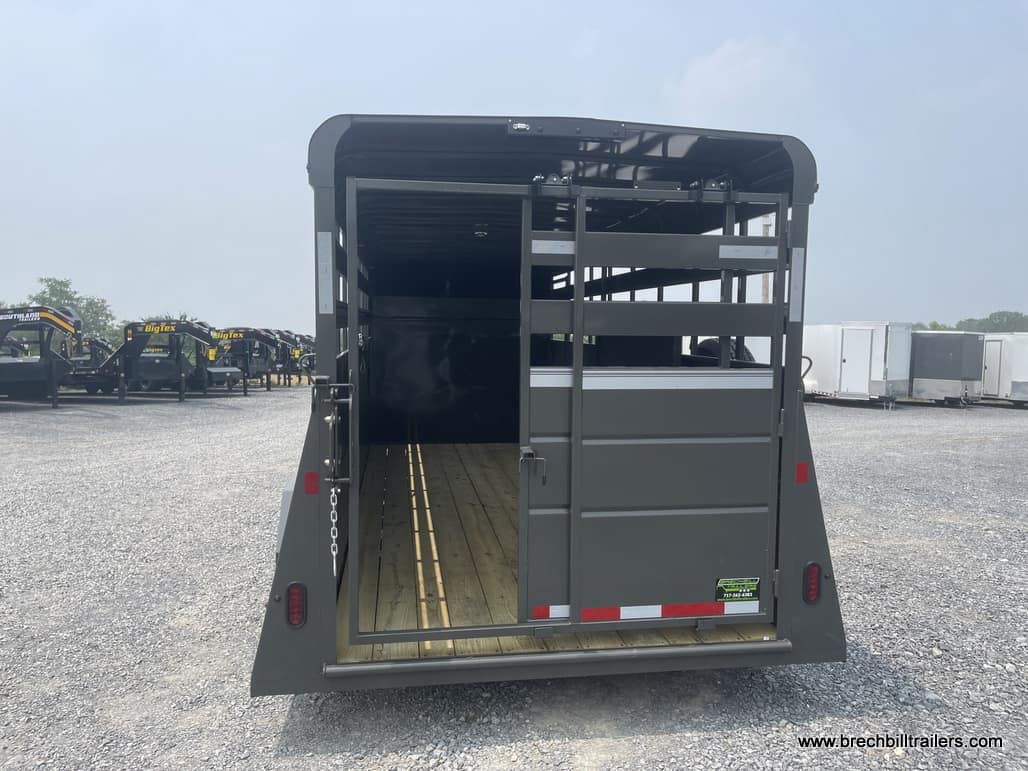 12K Horse Livestock Trailer photo 4