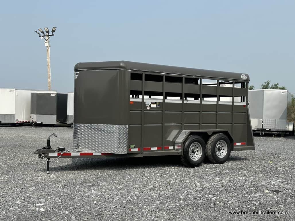 7×16 Horse Livestock Trailer