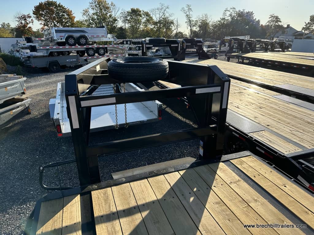 Big Tex Single Wheel Tandem Axle Gooseneck Trailer for sale