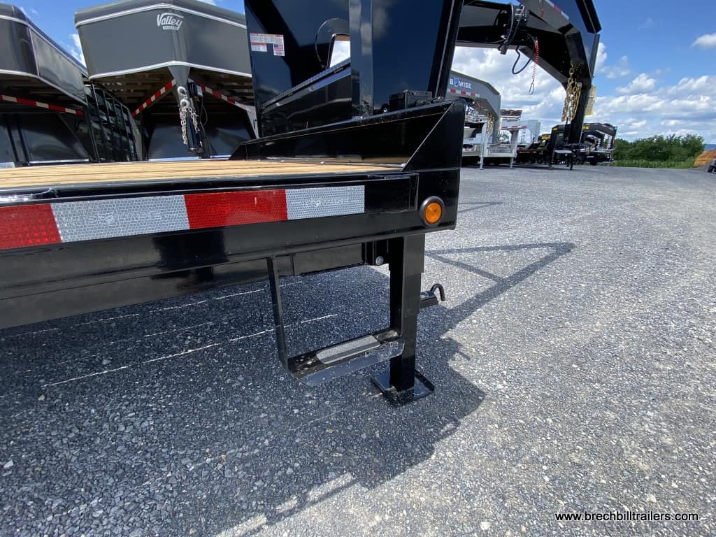 Step up ladder on front of the trailer