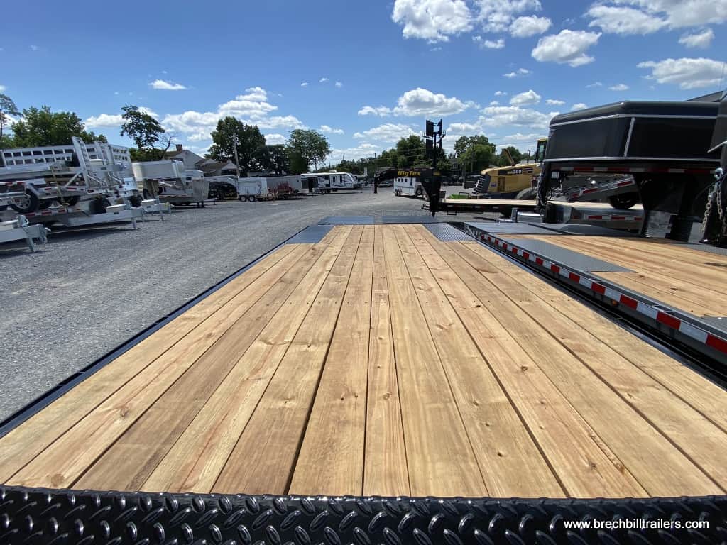 The trailer's perfect deck