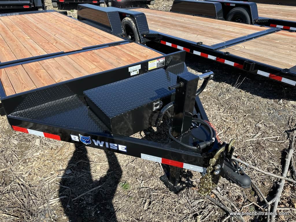 Jack holding the parked trailer