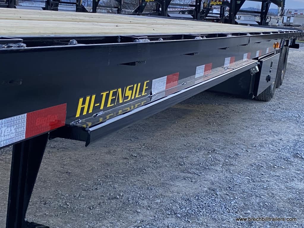 Down the side of the Big Tex 25.9K Heavy Duty Tandem Dual Wheel Gooseneck Trailer