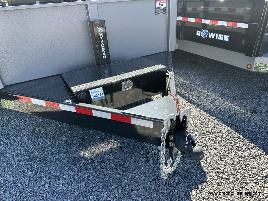 Trailer coupler