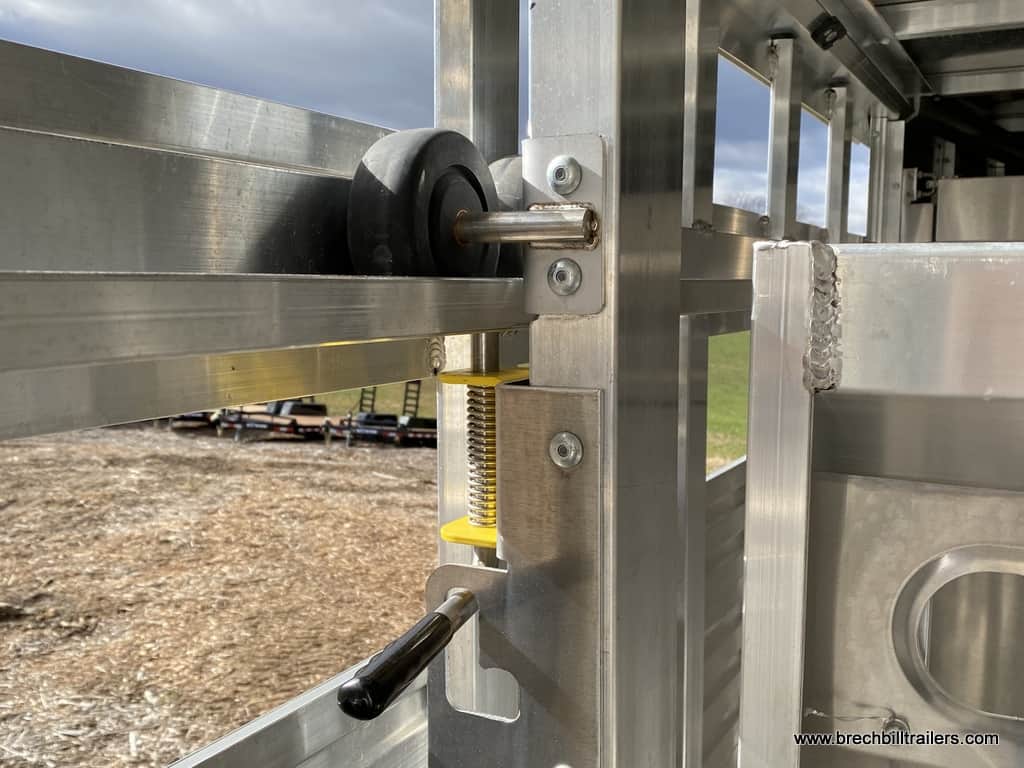 EBY Maverick 14K Gooseneck Livestock Trailer