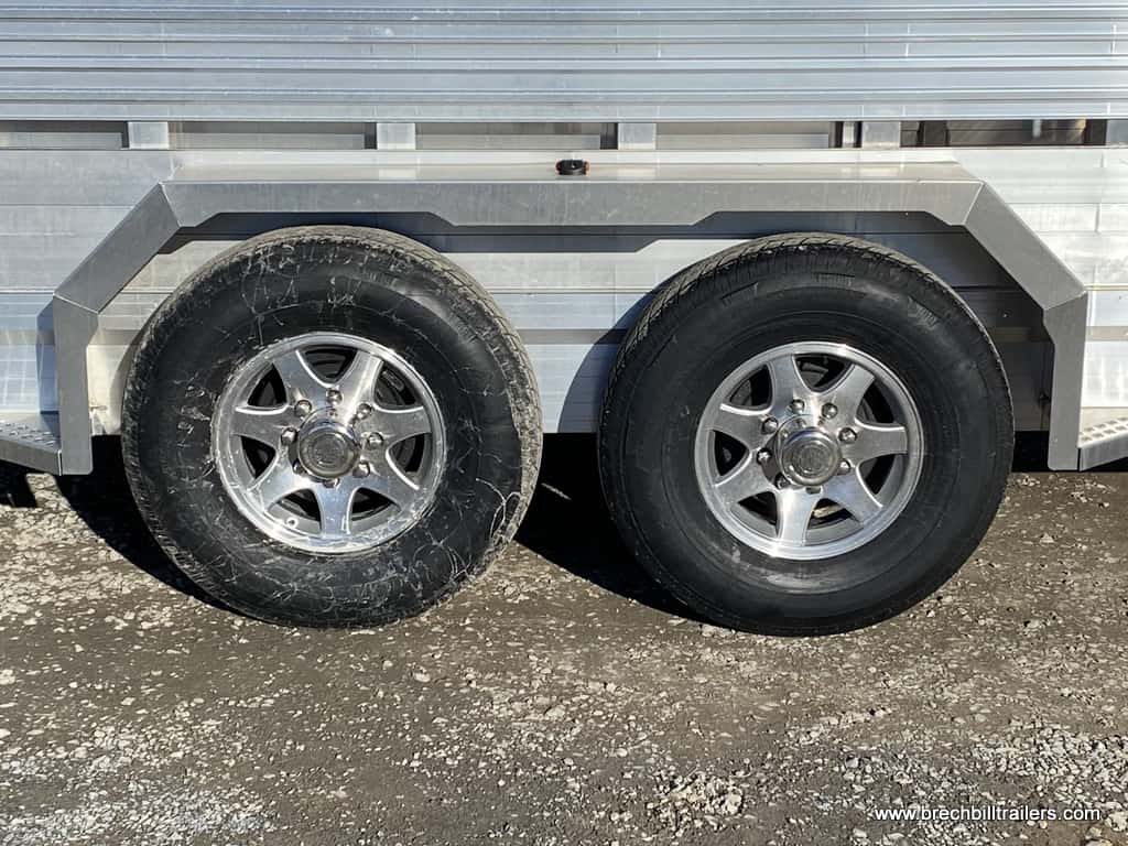 Wheels on the EBY Maverick LS 10K Livestock Trailer 6.5’x16’