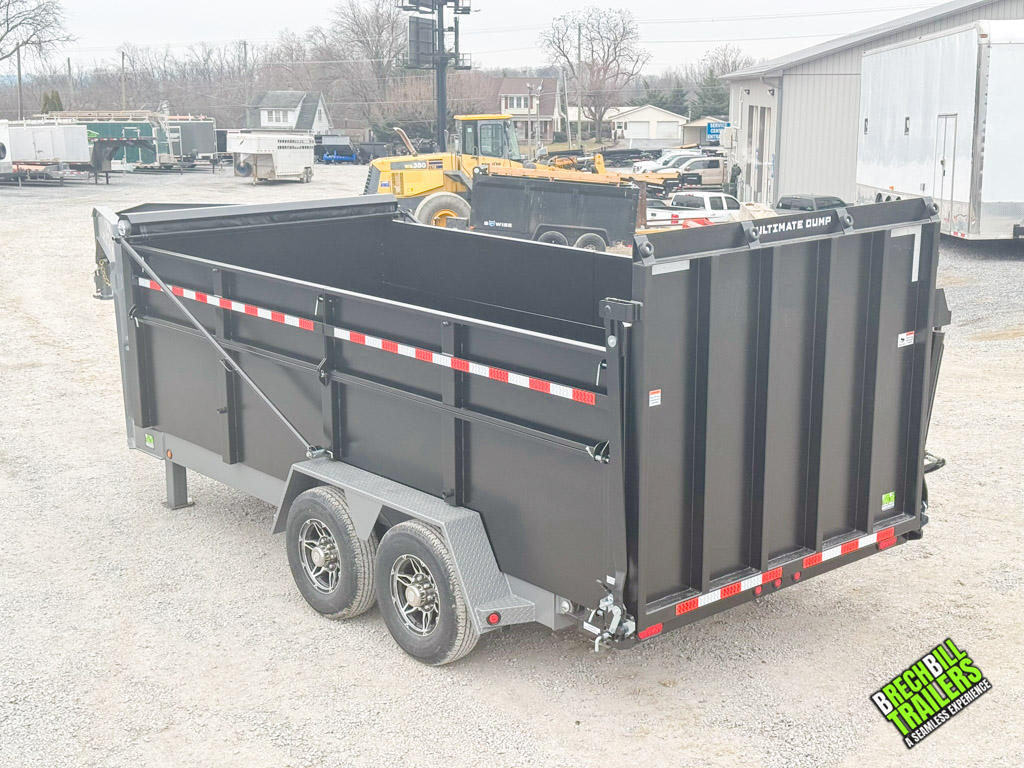 Dump trailer with tarp installed