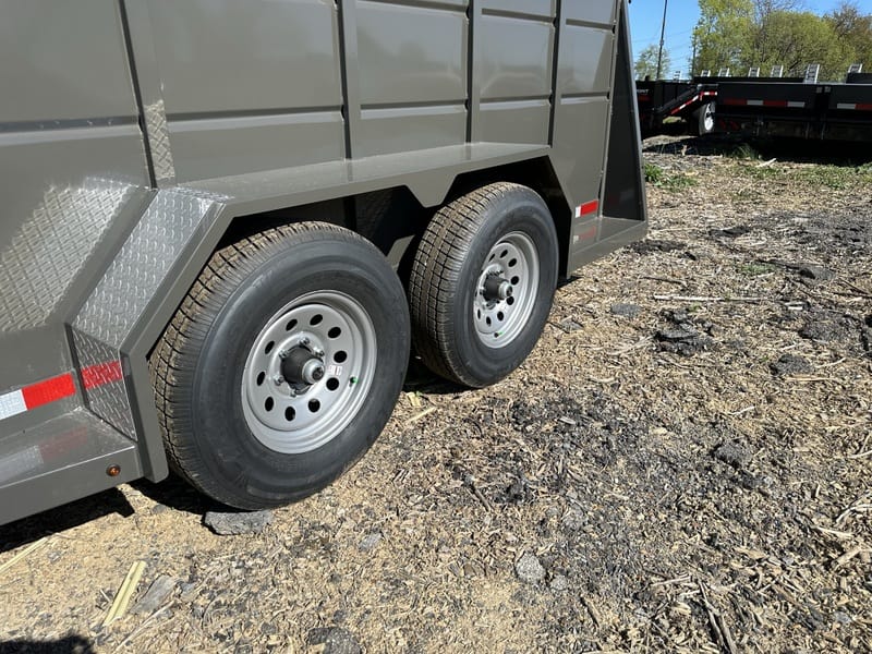 New wheels on the trailer.