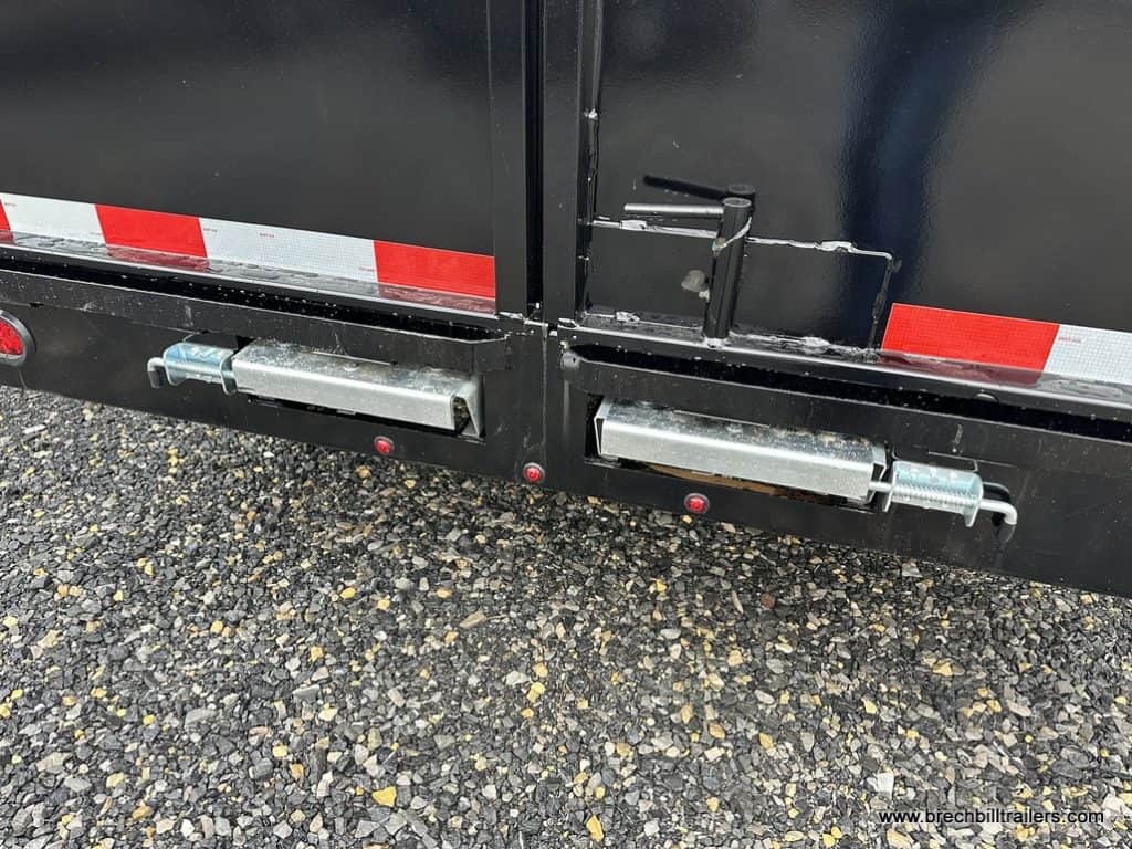 Slide out ramps on the trailer.