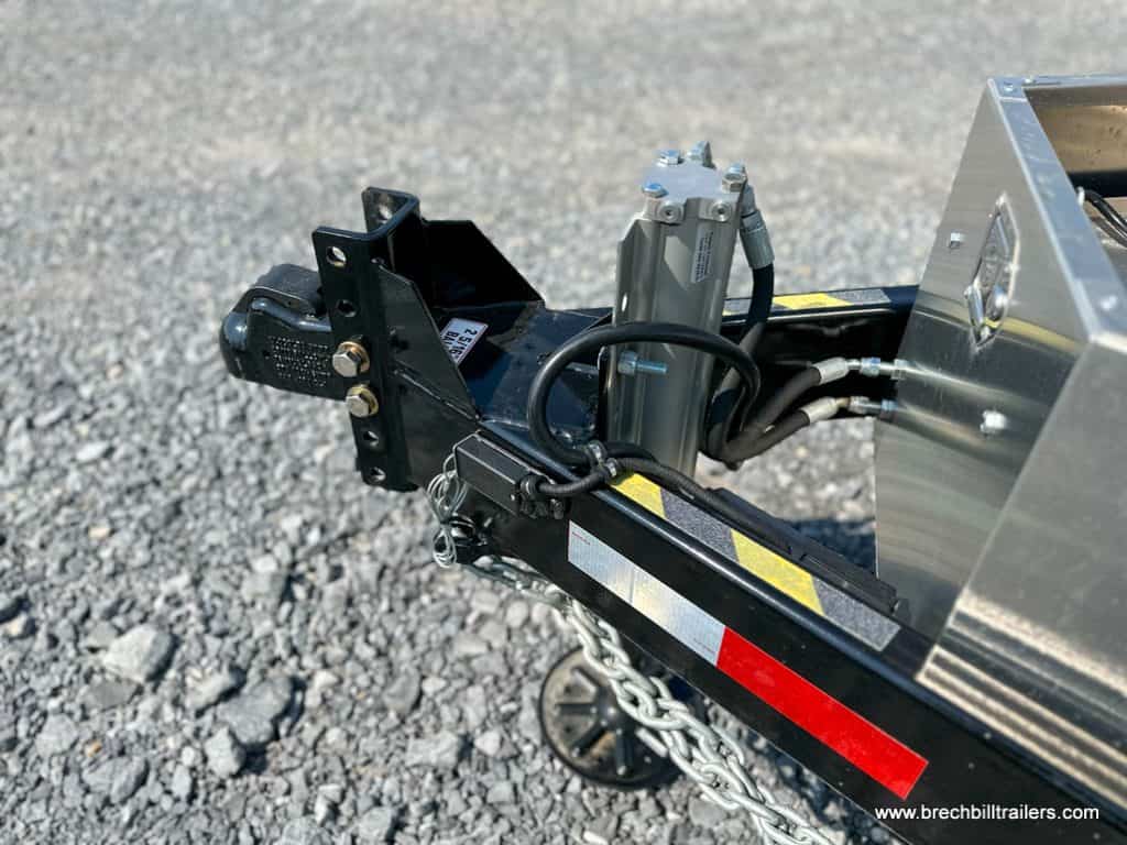 Southland 16K Heavy Duty Dump Trailer coupler and jack.