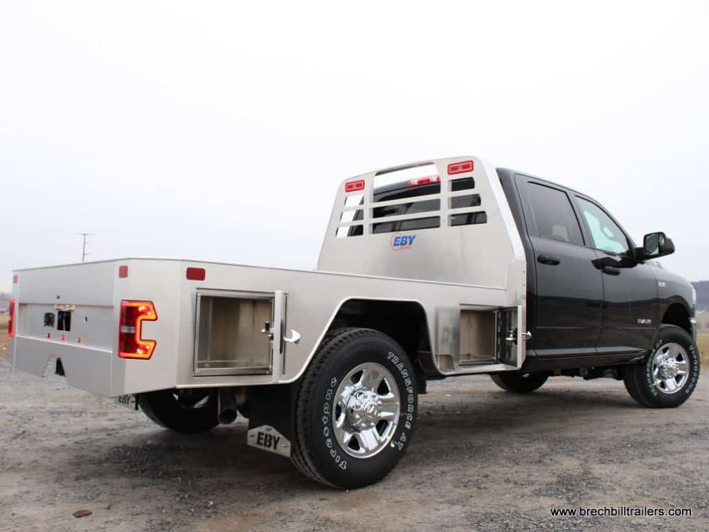 SKirted back end no buckplate EBY truck bed