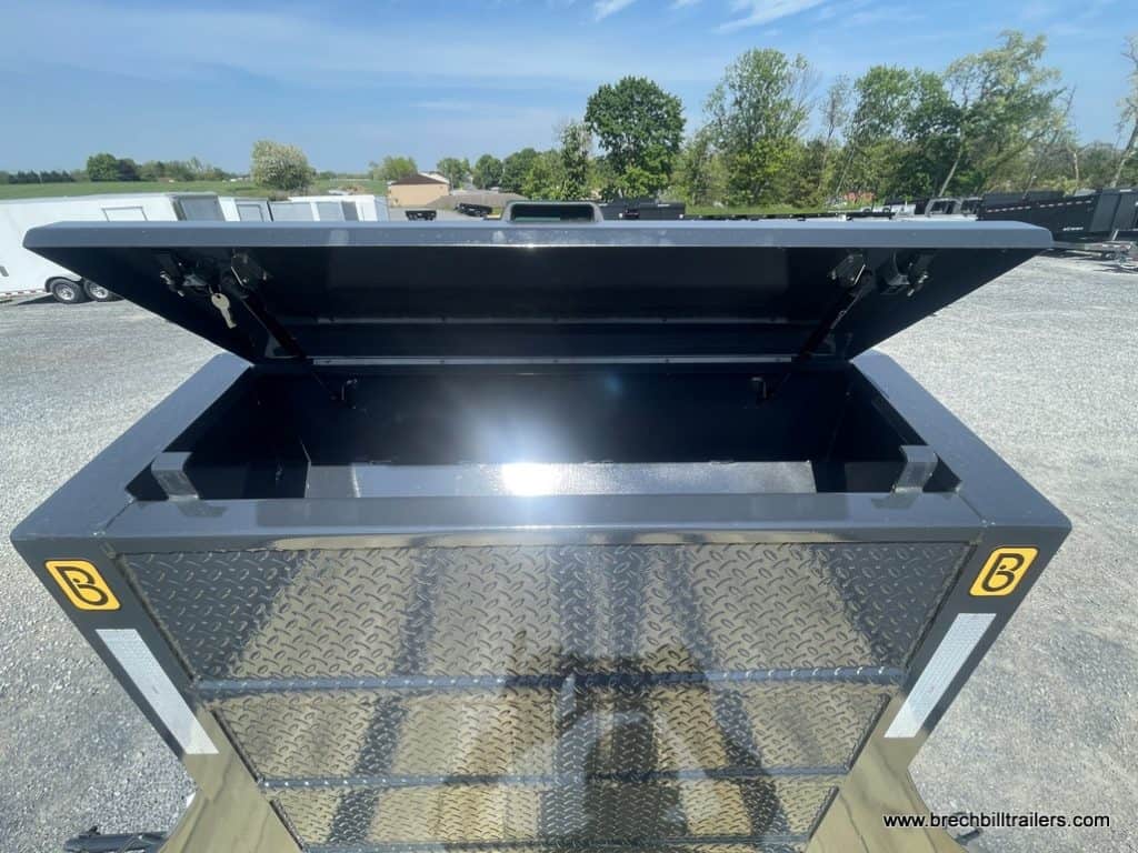 Open toolbox on the GNX40-24K trailer.