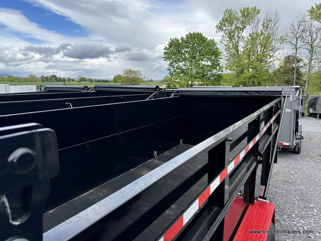 The black box on the red trailer frame.