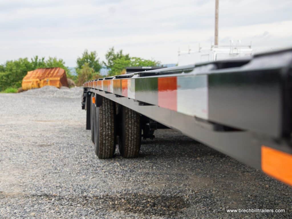 Looking down the side of the trailer.