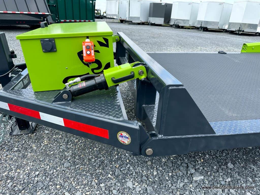 FlatTrak Front Hydraulic in the Locked Position Flat Trak