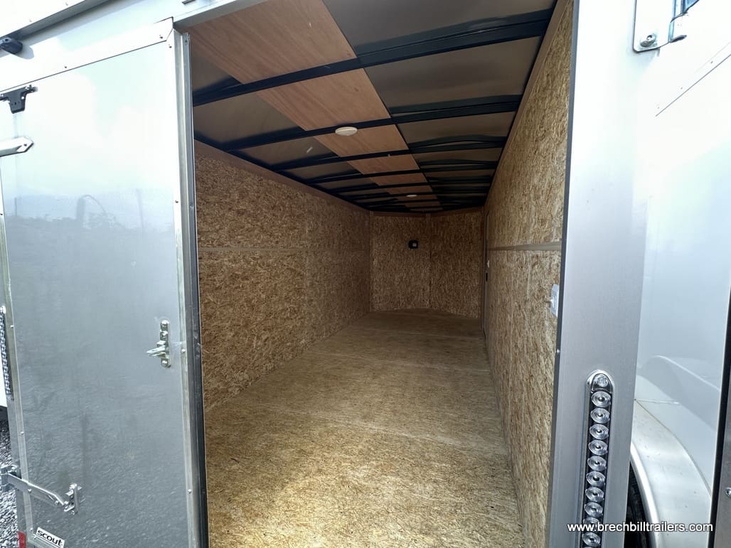 7K Enclosed Cargo Trailer photo 4
