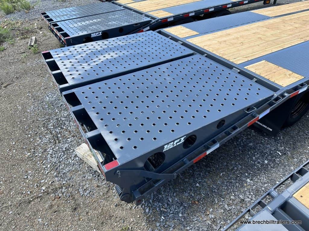 Ramps on the back of the Southland 29K Tandem Dual Gooseneck Trailer
