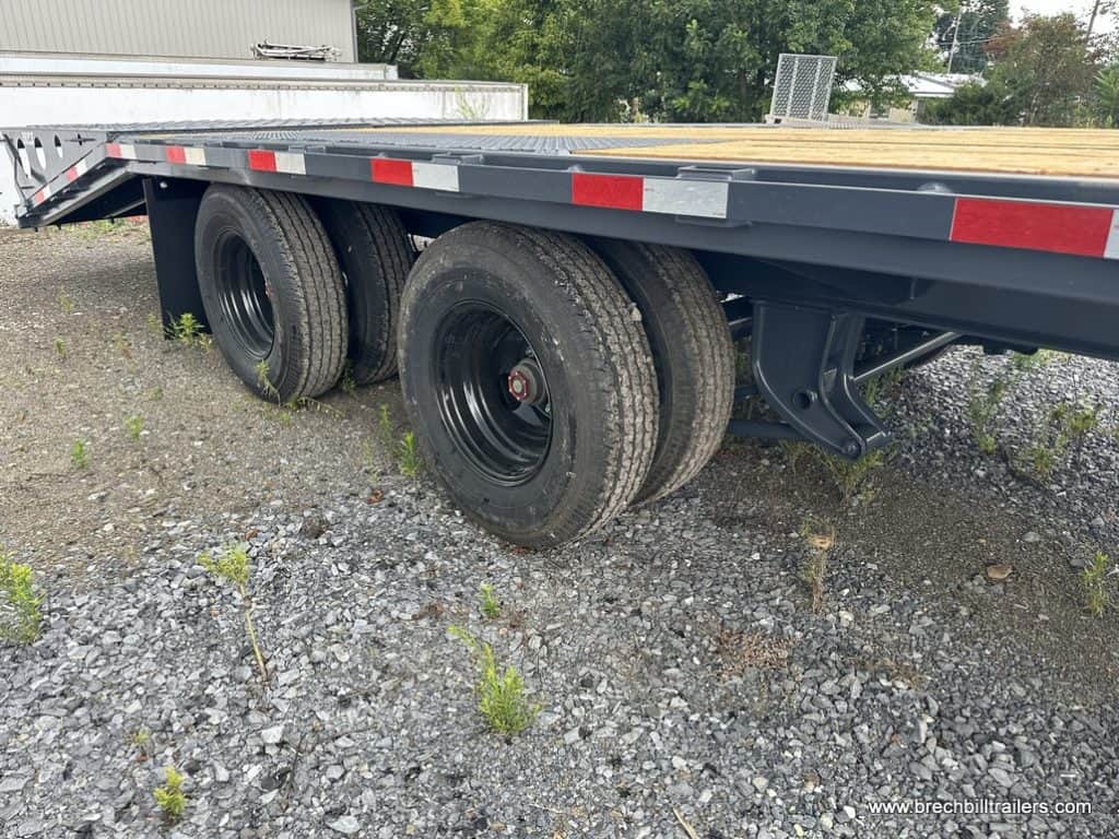 Wheels on a Southland 29K Tandem Dual Gooseneck Trailer
