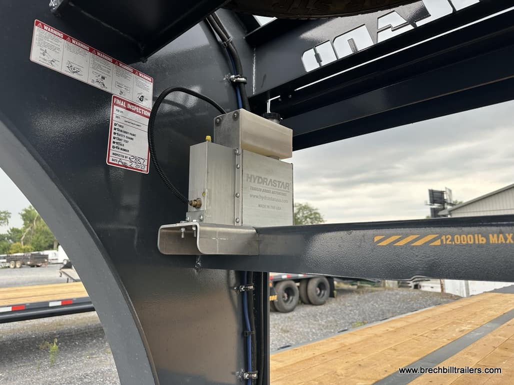 29K Equipment Flatbed Trailer photo 7