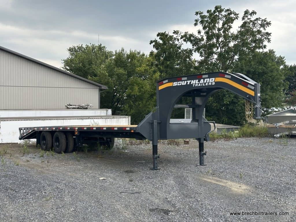 A 30ft Southland 29K Tandem Dual Gooseneck Trailer for sale.