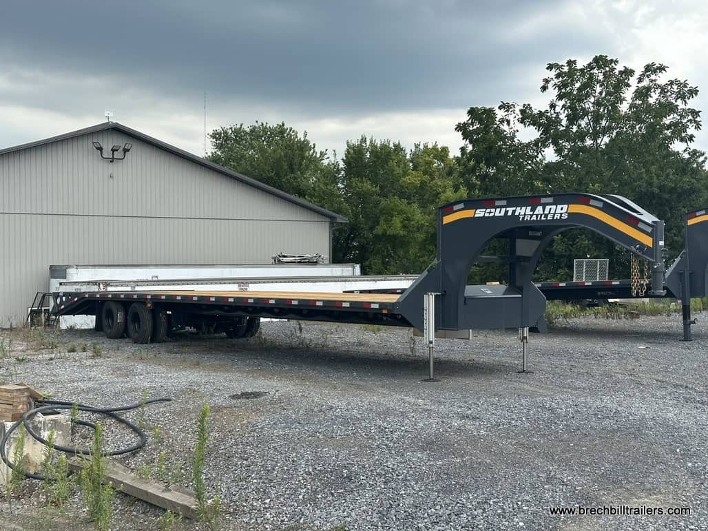 9×40 Equipment Flatbed Trailer photo 2