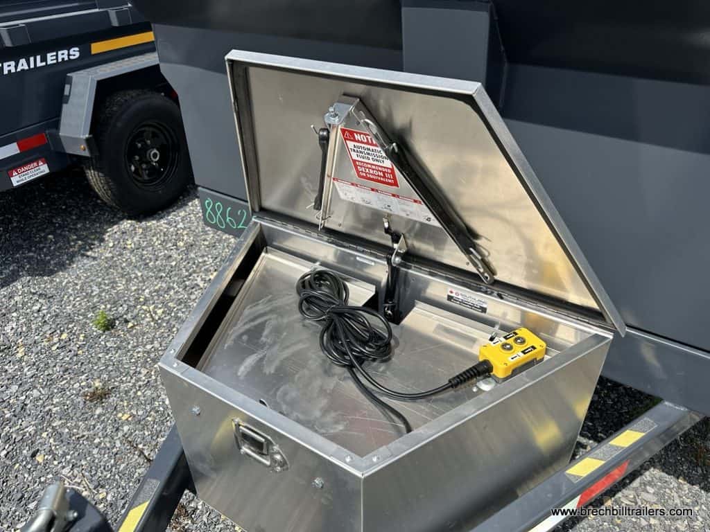 Hydraulic controls on a Southland 10k tandem axle dump trailer for sale.