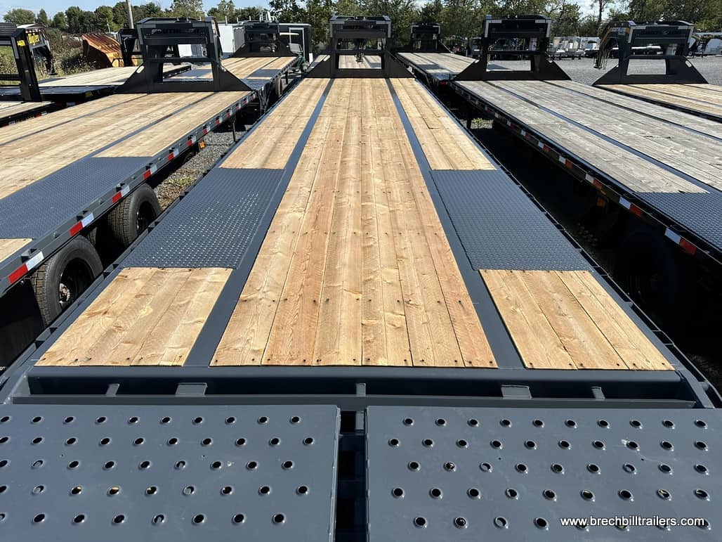 Gooseneck Trailer photo 3
