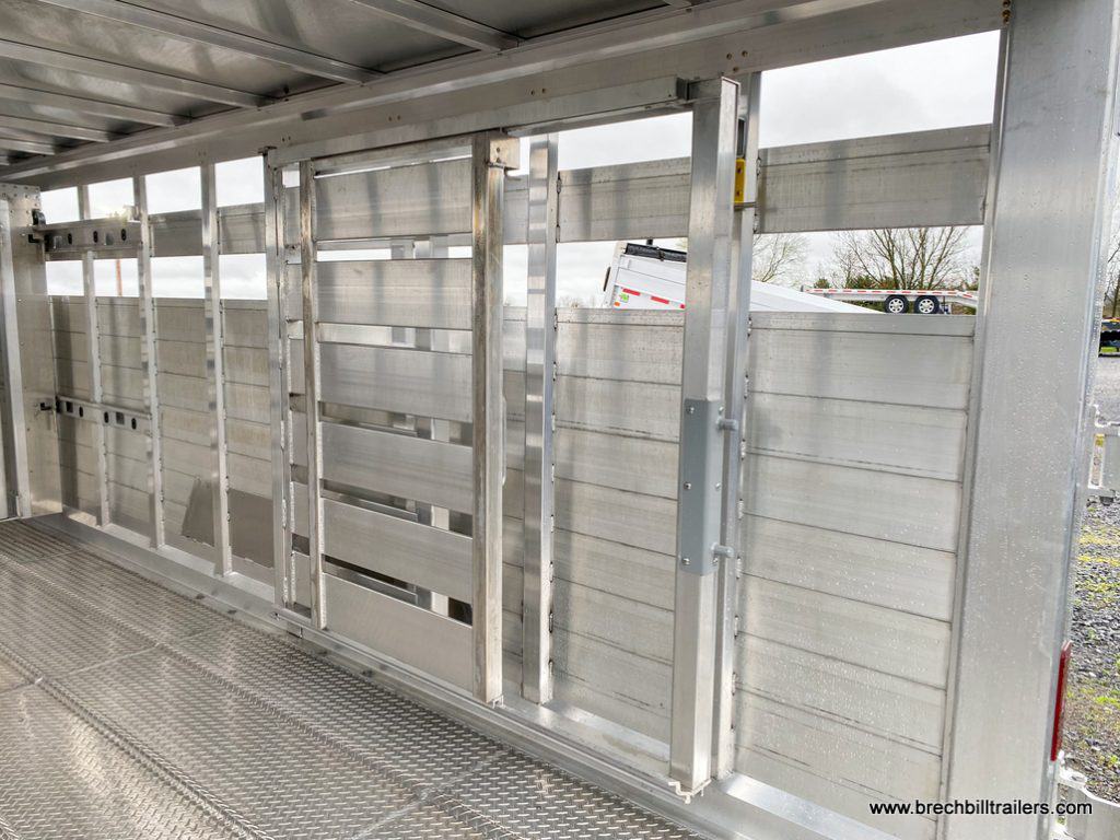 Aluminum walls inside the BY Gooseneck Livestock Trailer 7x24 Maverick