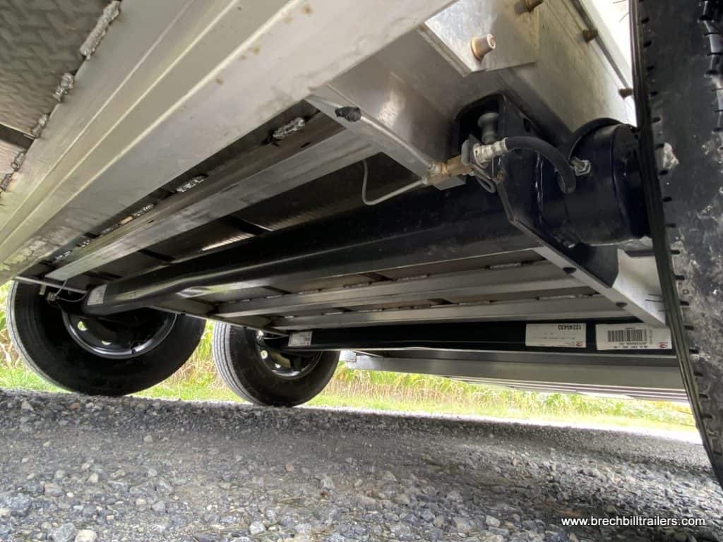 Under the EBY 19K Ruff Neck Livestock Trailer