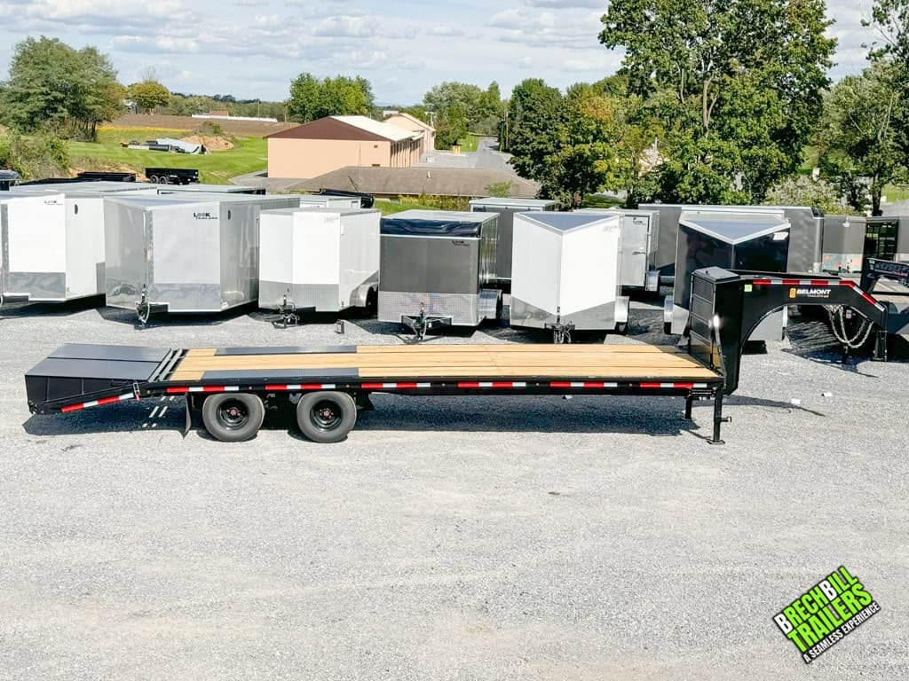 Side view of the GNX30-24k Belmont trailer.