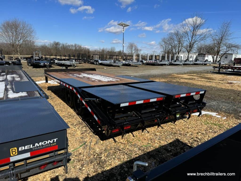 A 20ft long Bwise EDB 15.4K Deck Over Equipment Trailer