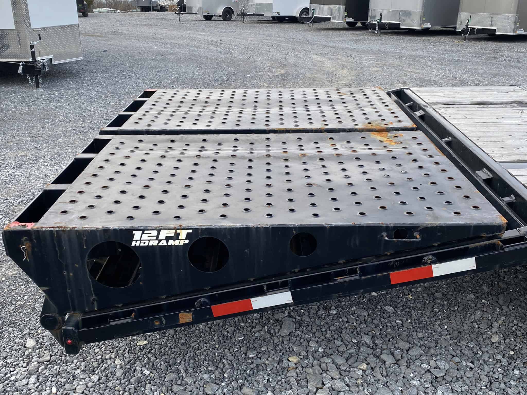 Gooseneck Trailer photo 8