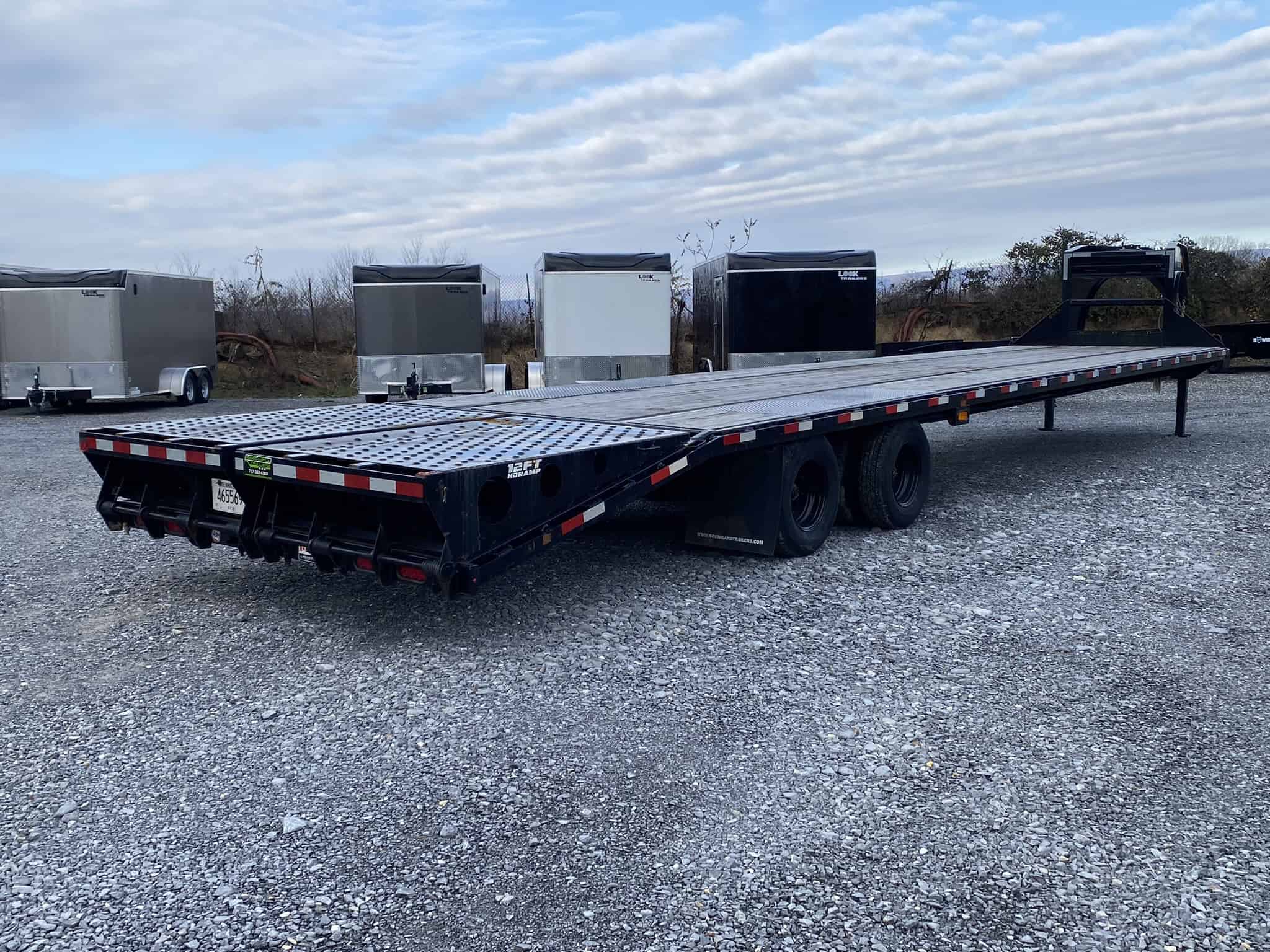 Gooseneck Trailer photo 6